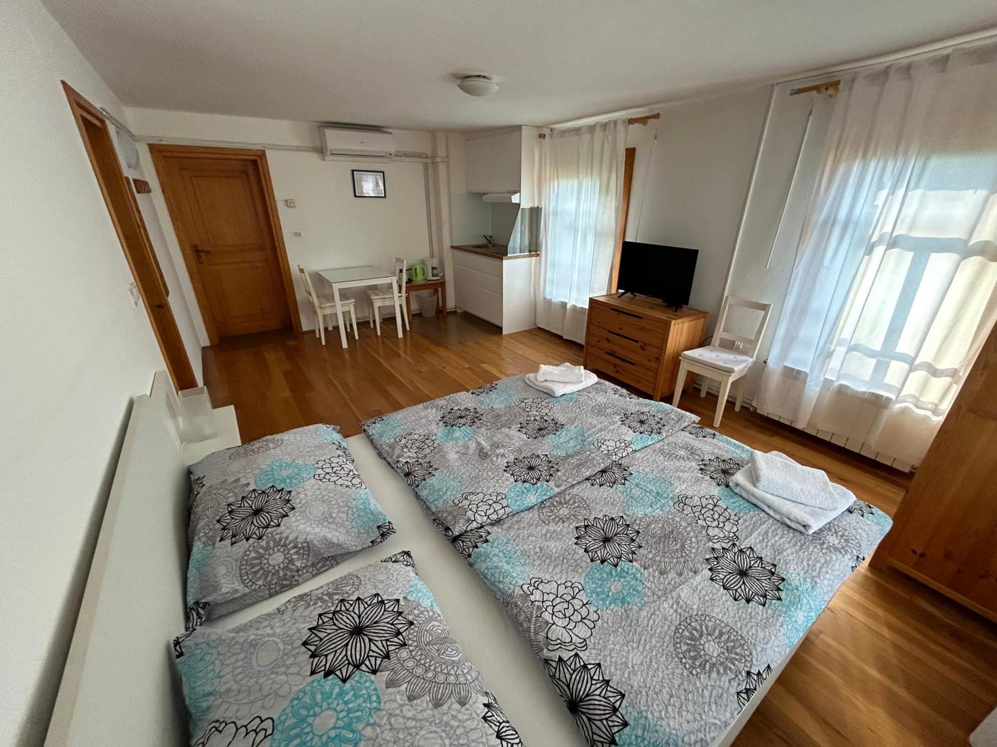 Stres-Less Sunny Apartments Kobarid Eksteriør bilde